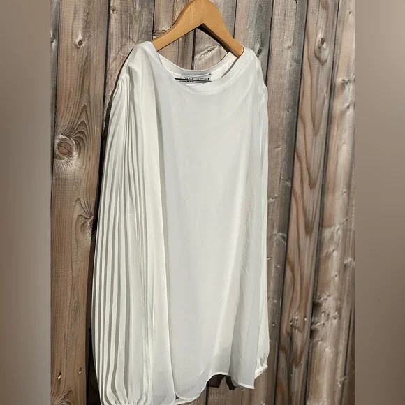 Zara women’s blouse - Picture 5 of 8